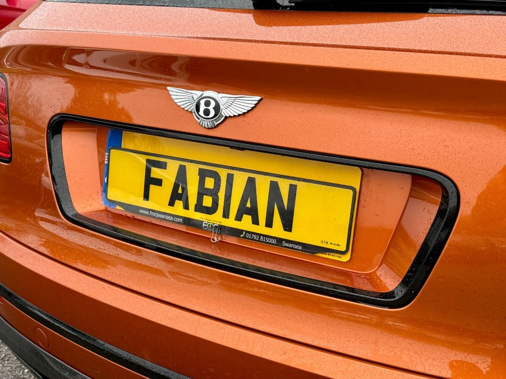 Used Bentley Bentayga 2018 for sale - 77507349: Photo 12