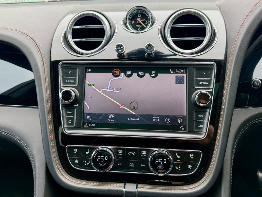 Used Bentley Bentayga 2018 for sale - 77507349: Photo 19