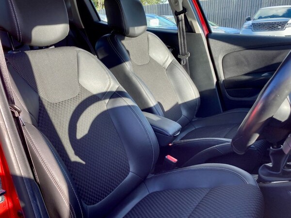 Used Renault Clio 2017 for sale - 69174973: Photo 13