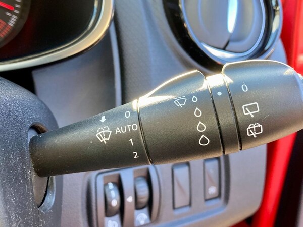 Used Renault Clio 2017 for sale - 69174973: Photo 17