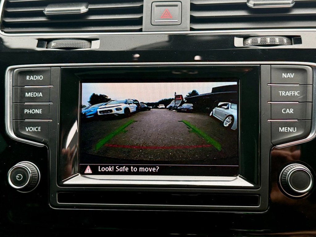 Used Volkswagen Golf 2014 for sale - 76162923: Photo 19