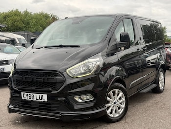 Used Ford Tourneo Custom 2018 for sale - 78818963: Photo