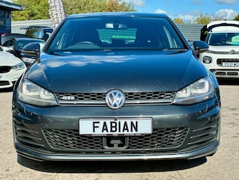 Used Volkswagen Golf 2015 for sale - 76048450: Photo