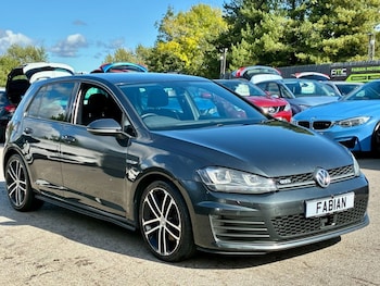 Used Volkswagen Golf 2015 for sale - 76048450: Photo