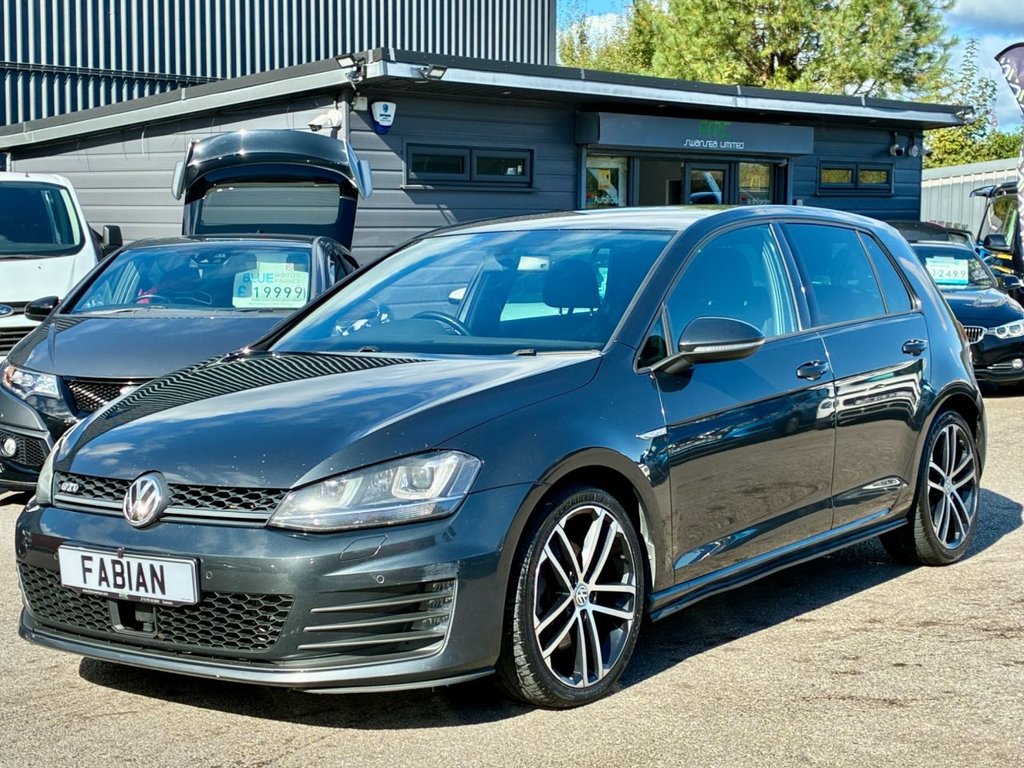 Used Volkswagen Golf 2015 for sale - 76048450: Photo 5