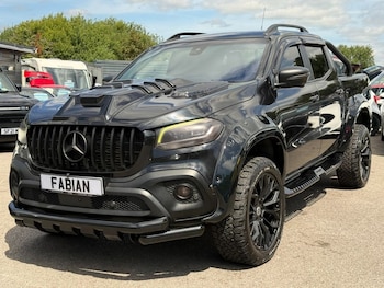 Used Mercedes-Benz X Class 2019 for sale - 79103979: Photo