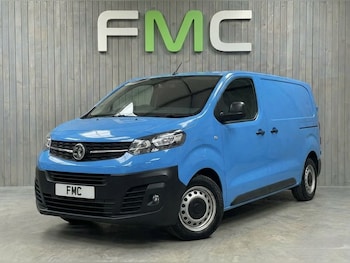 Vauxhall Vivaro feature image