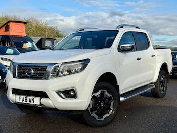 Nissan - Navara
