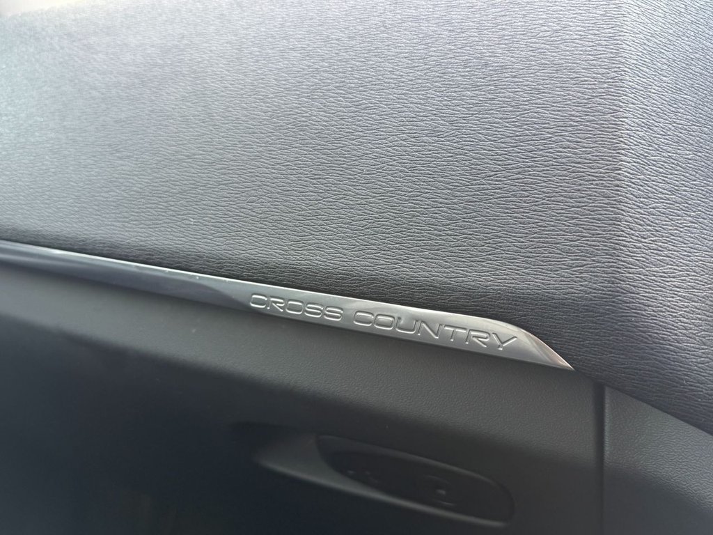 Used Volvo V40 2014 for sale - 77879616: Photo 18