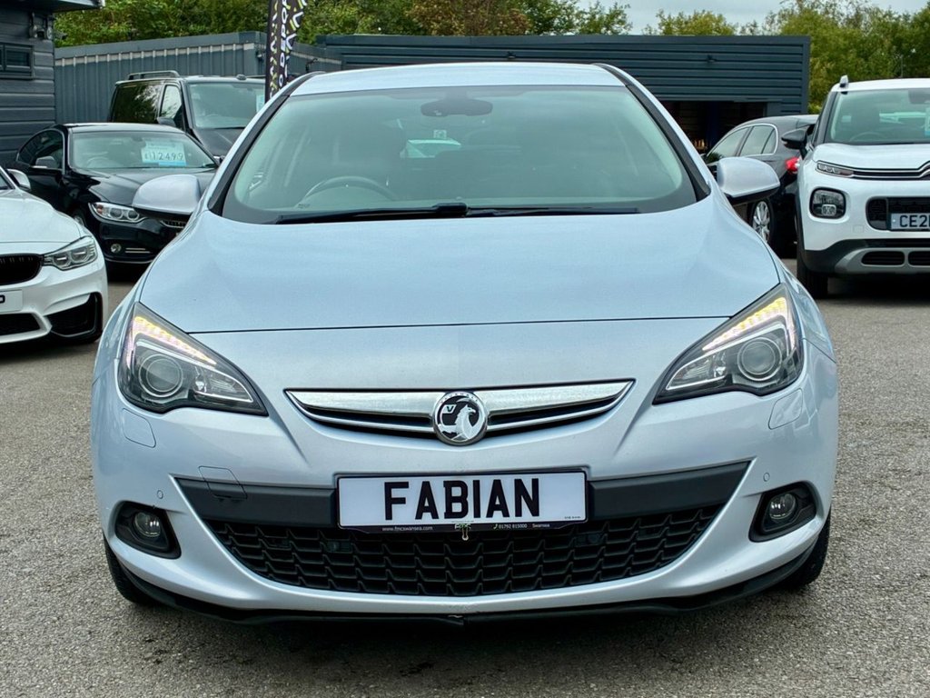 Used Vauxhall Astra GTC 2013 for sale - 76010439: Photo 3