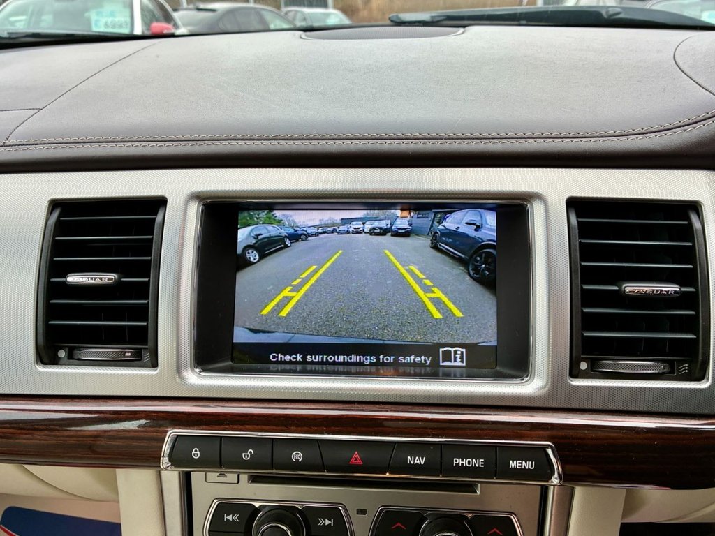 Used Jaguar XF 2015 for sale - 77408618: Photo 20