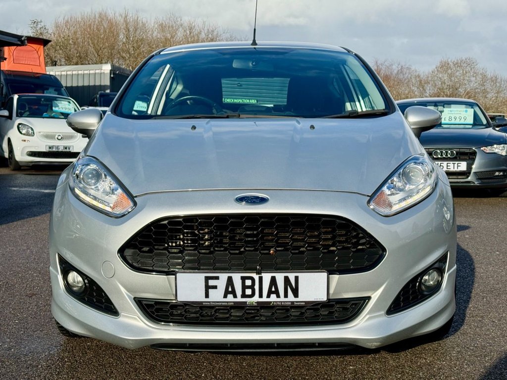 Used Ford Fiesta 2016 for sale - 77302600: Photo 3