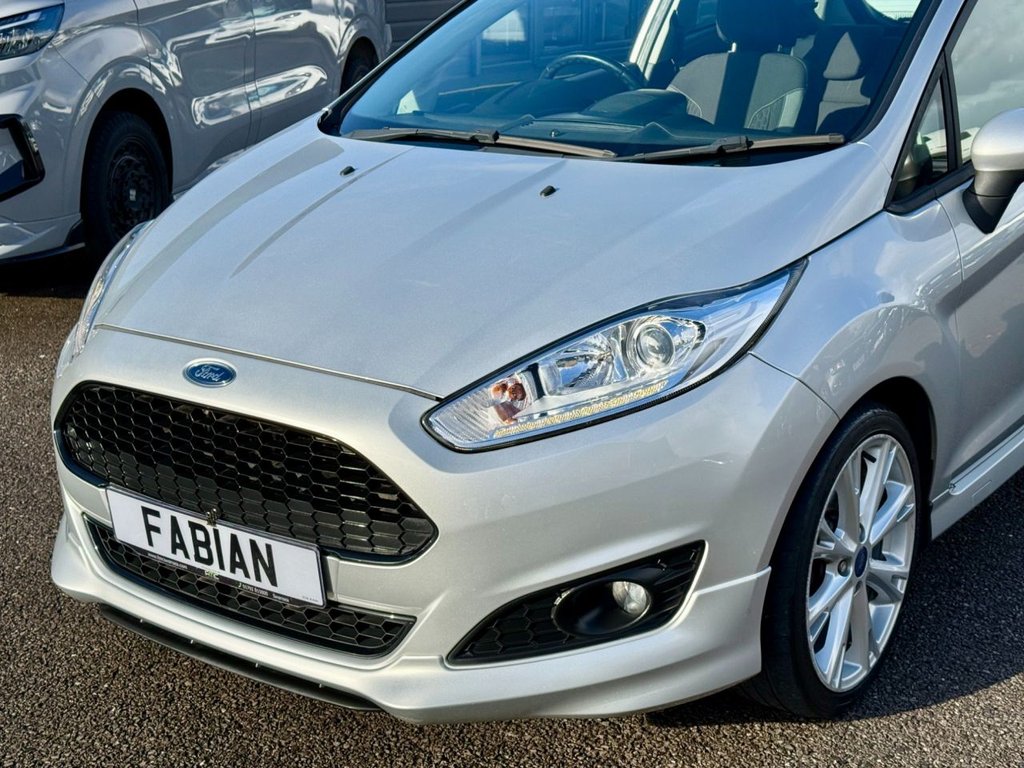 Used Ford Fiesta 2016 for sale - 77302600: Photo 6