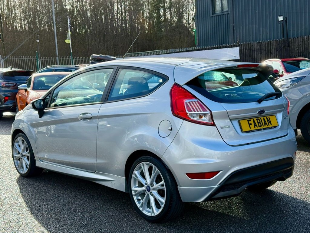 Used Ford Fiesta 2016 for sale - 77302600: Photo 9