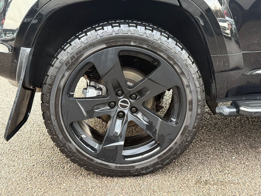 Used Land Rover Defender 2020 for sale - 77171839: Photo 13