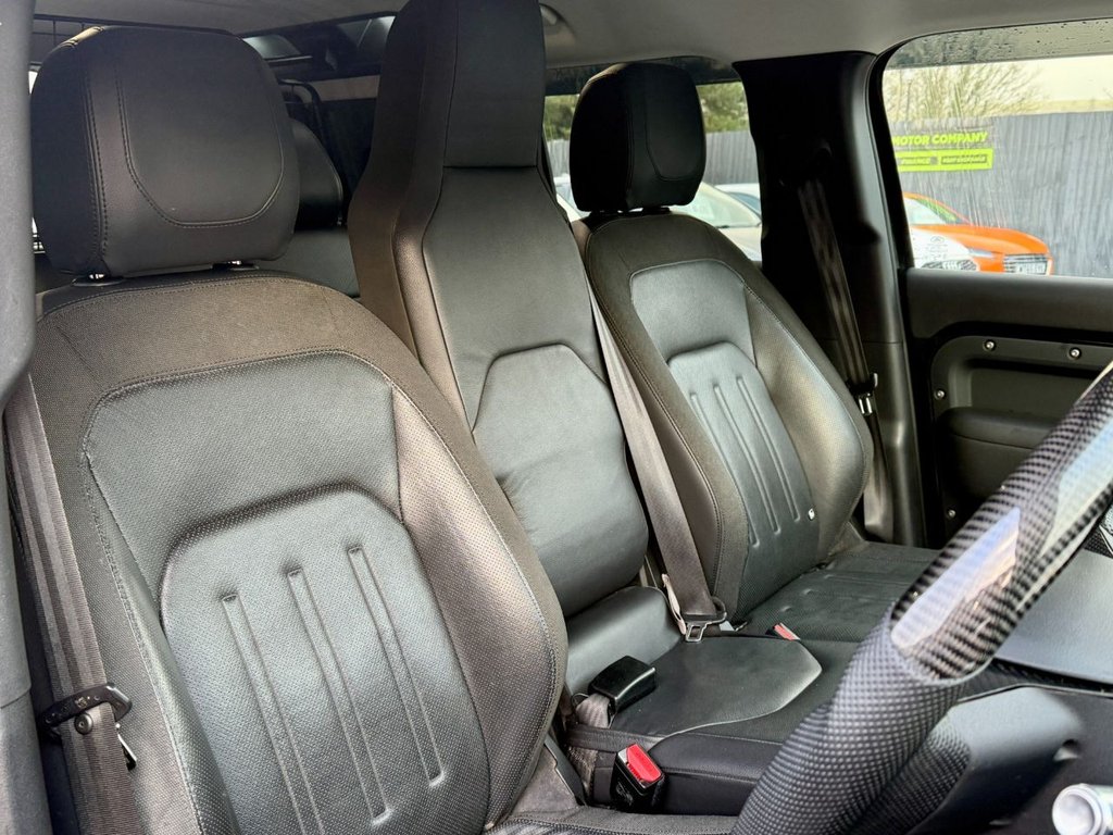 Used Land Rover Defender 2020 for sale - 77171839: Photo 17