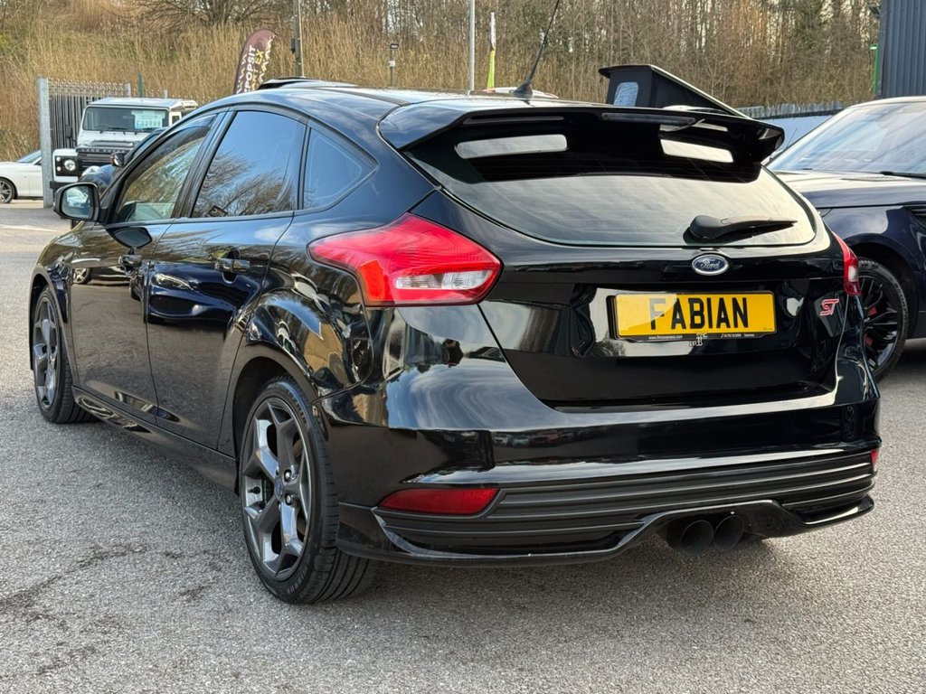 Used Ford Focus 2015 for sale - 77952510: Photo 10