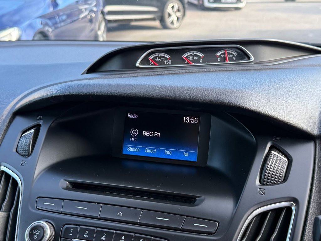 Used Ford Focus 2015 for sale - 77952510: Photo 15