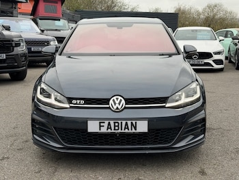 Used Volkswagen Golf 2018 for sale - 78082374: Photo