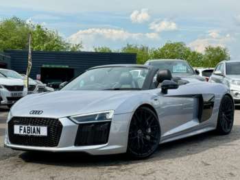 2017 (17) - 5.2 FSI V10 Quattro 2dr S Tronic