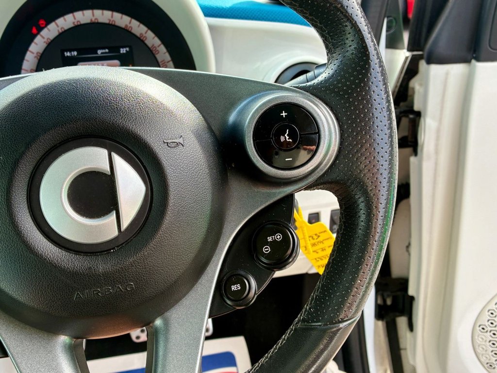 Used smart fortwo 2016 for sale - 76185701: Photo 15