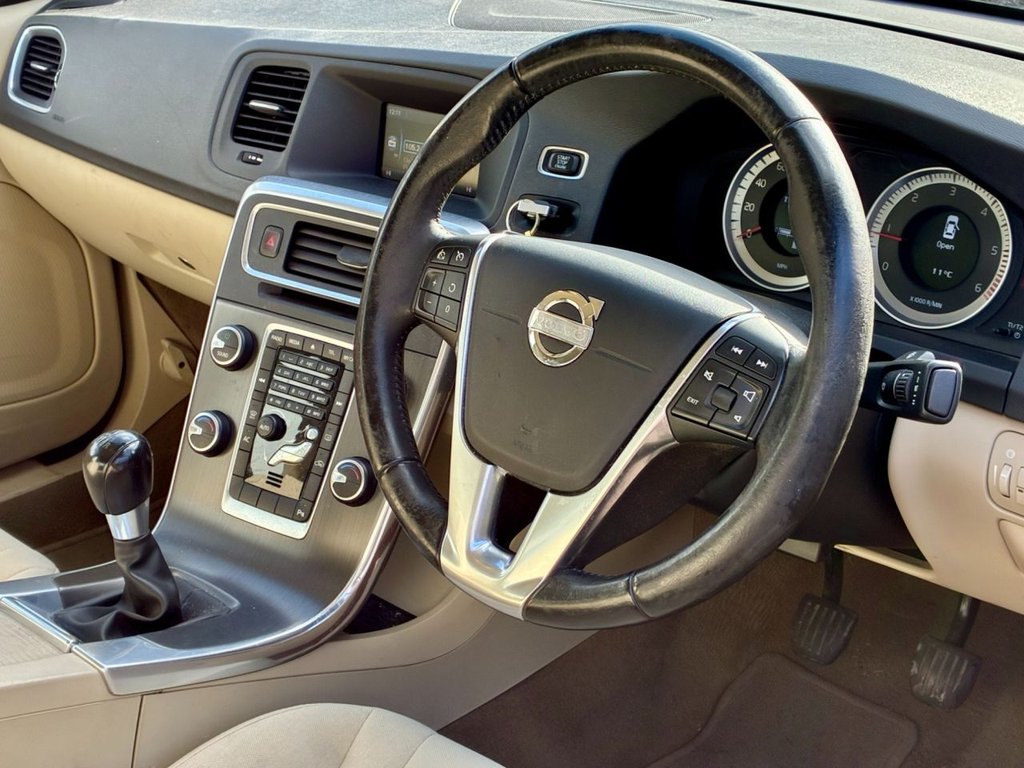 Used Volvo S60 2011 for sale - 76368071: Photo 12