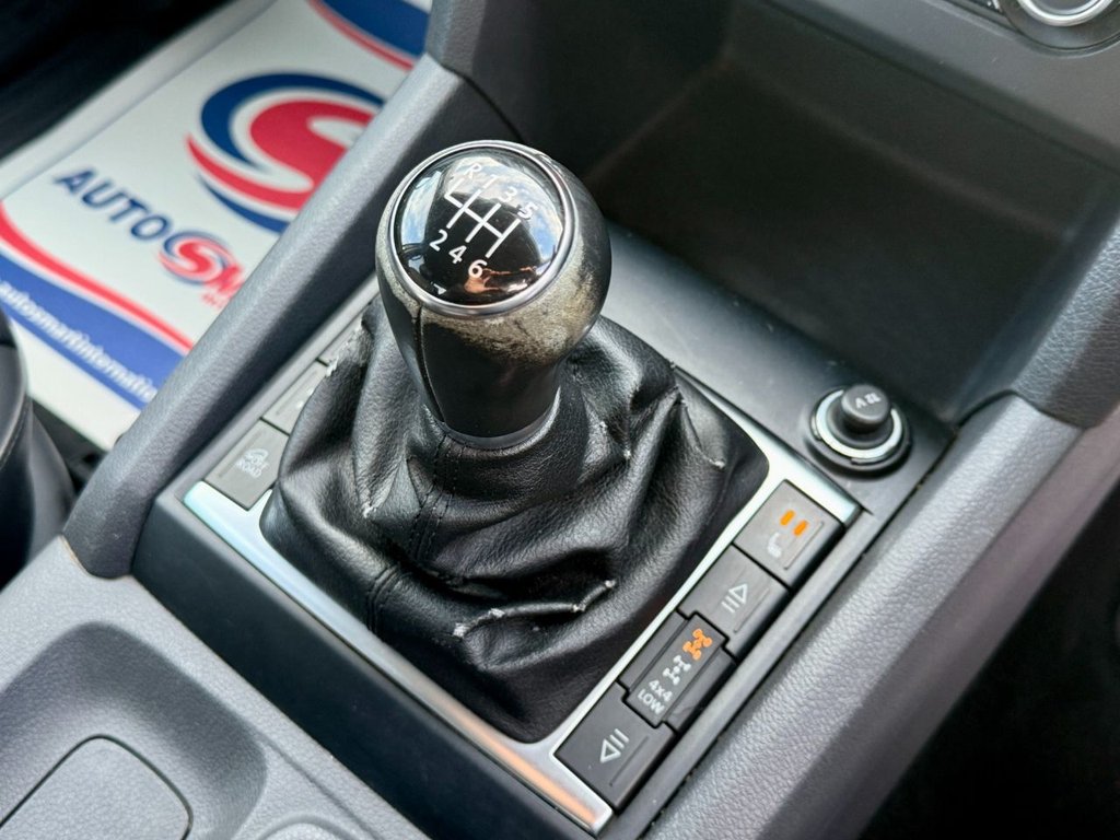 Used Volkswagen Amarok 2013 for sale - 77341384: Photo 17