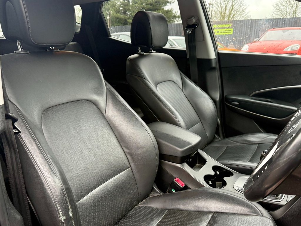 Used Hyundai Santa Fe 2014 for sale - 77212661: Photo 11
