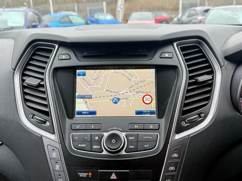 Used Hyundai Santa Fe 2014 for sale - 77212661: Photo 14