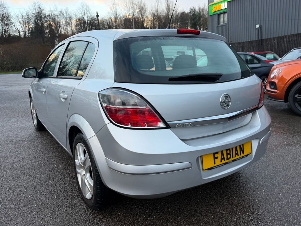 Used Vauxhall Astra 2010 for sale - 77693204: Photo 7