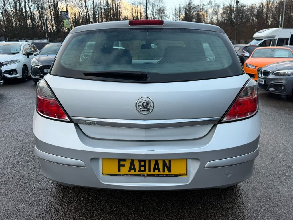 Used Vauxhall Astra 2010 for sale - 77693204: Photo 8