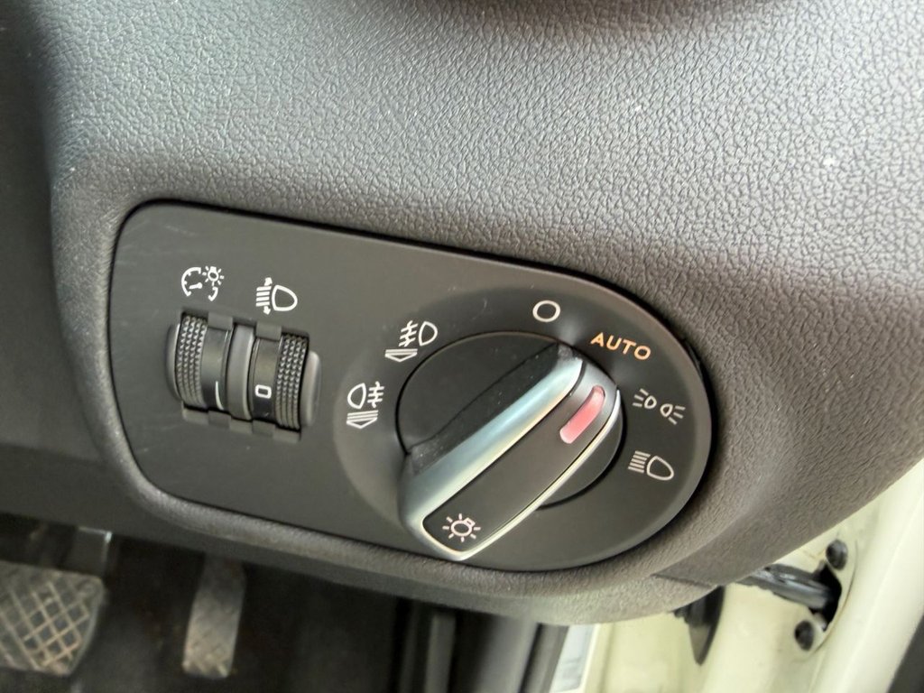 Used Audi A1 2014 for sale - 78096484: Photo 14