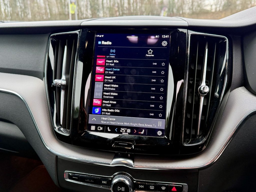 Used Volvo XC60 2021 for sale - 77037709: Photo 14