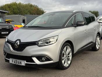 Used Renault Grand Scenic 2019 for sale - 79871330: Photo