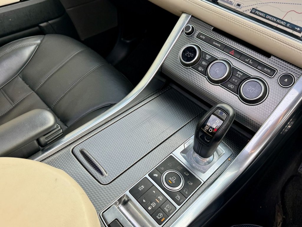 Used Land Rover Range Rover Sport 2014 for sale - 76740589: Photo 18