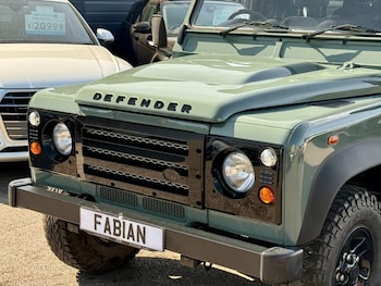 Used Land Rover Defender 2014 for sale - 74580572: Photo
