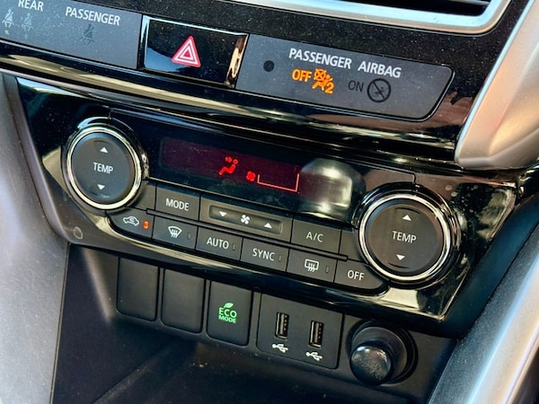 Used Mitsubishi Eclipse Cross 2019 for sale - 74296295: Photo 17