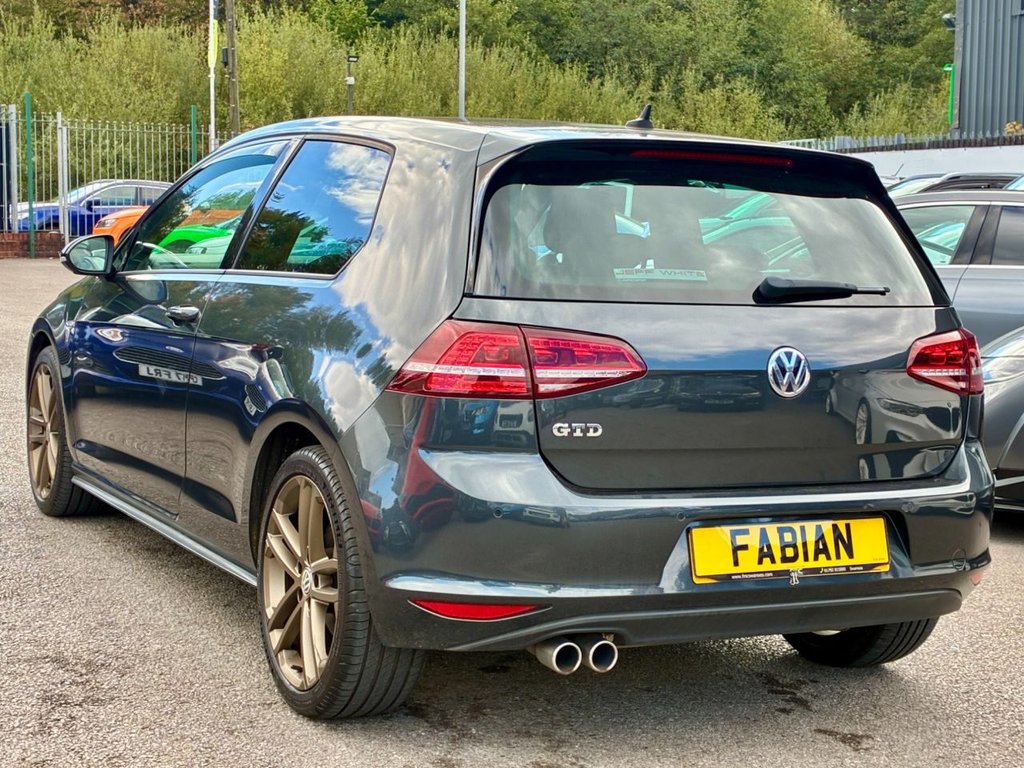 Used Volkswagen Golf 2016 for sale - 76080520: Photo 9
