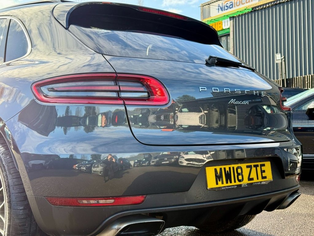 Used Porsche Macan 2018 for sale - 76590775: Photo 14