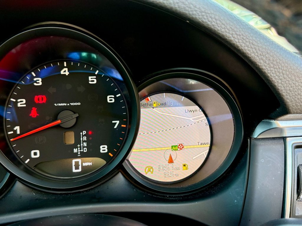 Used Porsche Macan 2018 for sale - 76590775: Photo 25