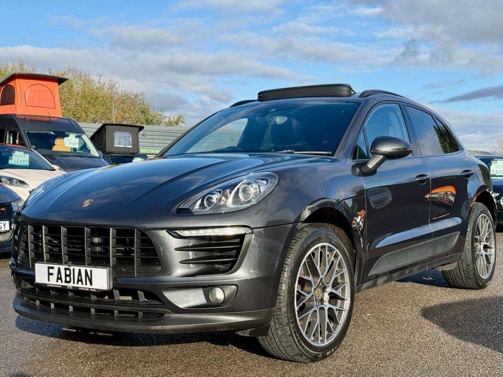 Used Porsche Macan 2018 for sale - 76590775: Photo 3