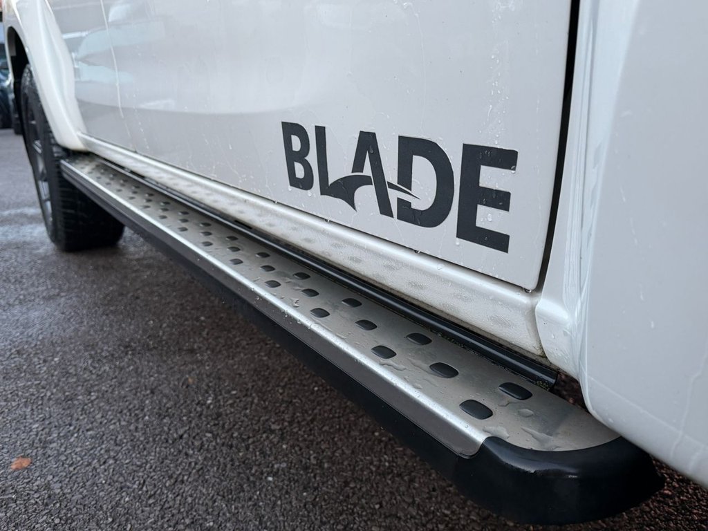 Used Isuzu D-Max 2016 for sale - 76820389: Photo 10