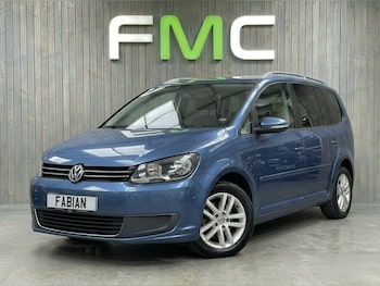 Used Volkswagen Touran 2015 for sale - 78557420: Photo