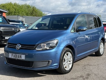 Used Volkswagen Touran 2015 for sale - 78557420: Photo