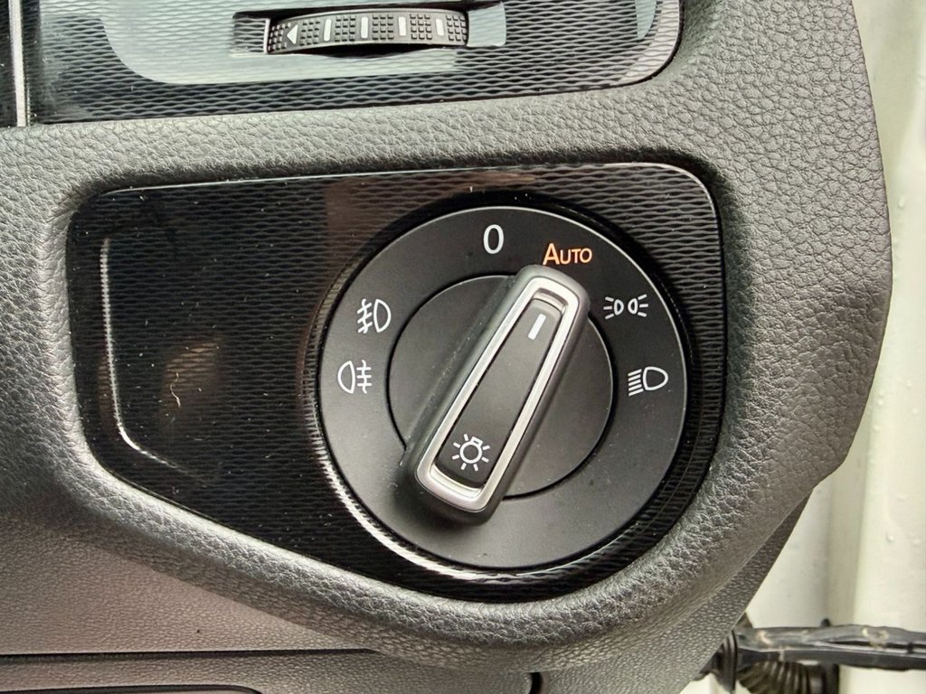 Used Volkswagen Golf 2014 for sale - 77408483: Photo 22