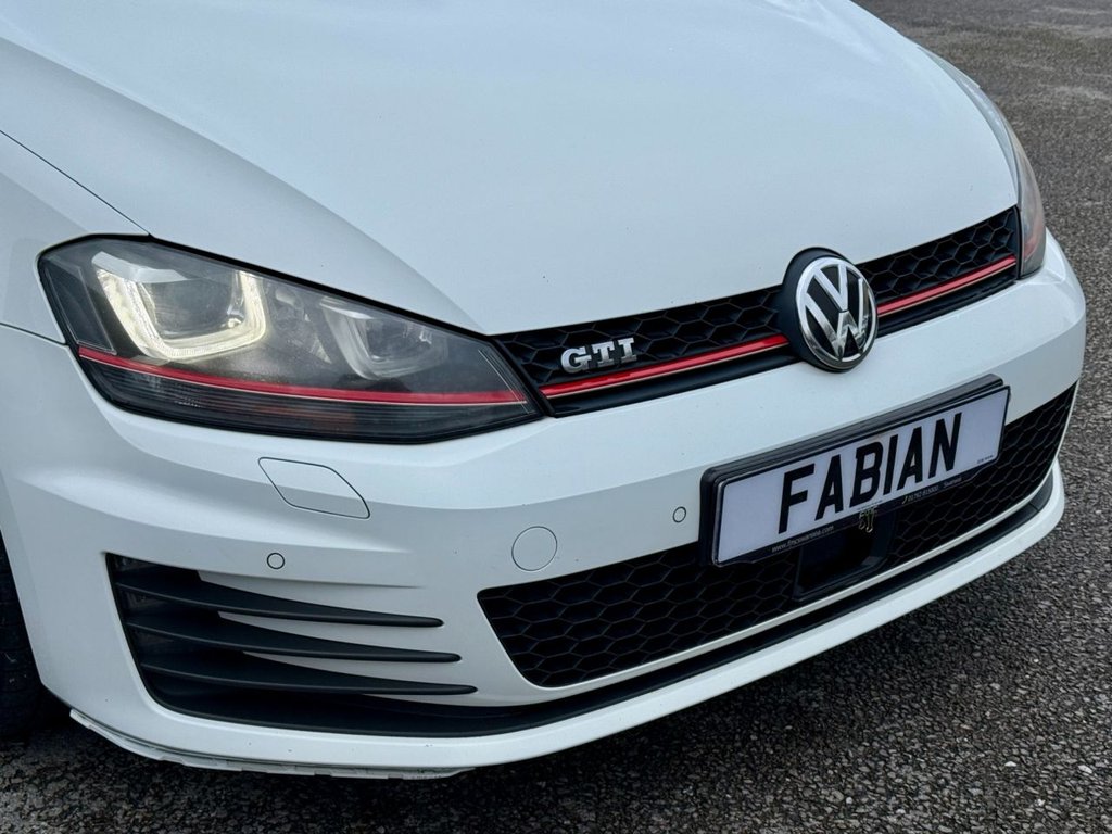 Used Volkswagen Golf 2014 for sale - 77408483: Photo 3