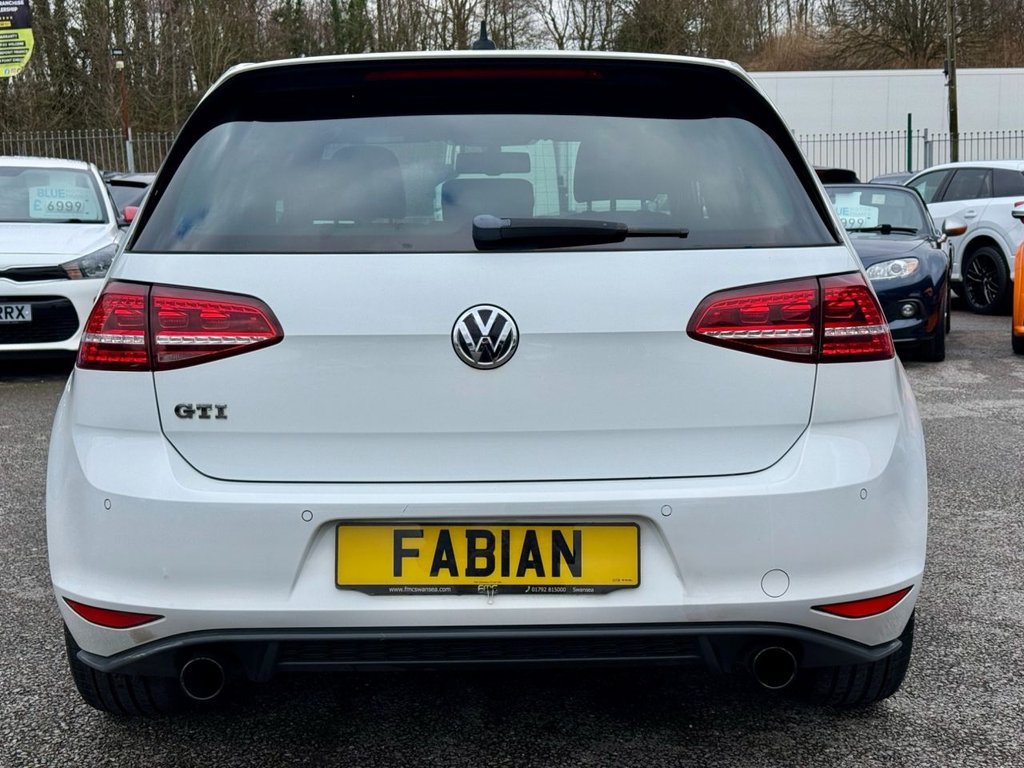 Used Volkswagen Golf 2014 for sale - 77408483: Photo 8