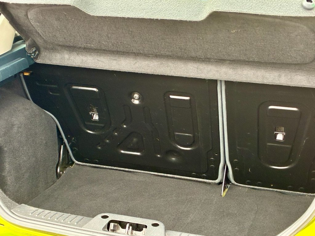 Used Ford Fiesta 2009 for sale - 76202928: Photo 10