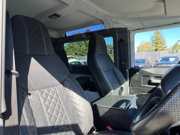 Used Land Rover Defender 2014 for sale - 72287944: Photo 15