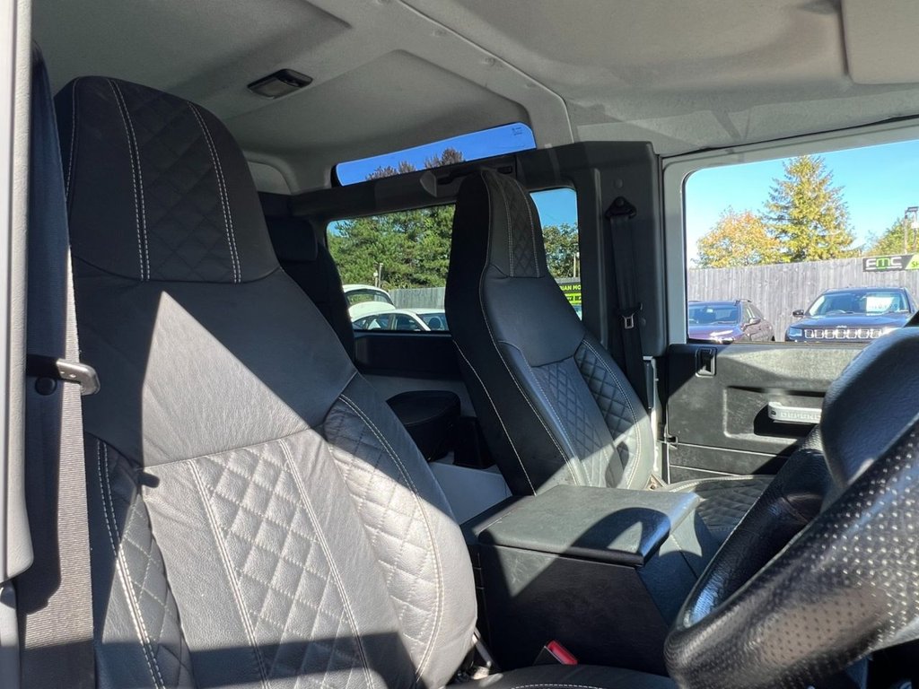 Used Land Rover Defender 2014 for sale - 72287944: Photo 22